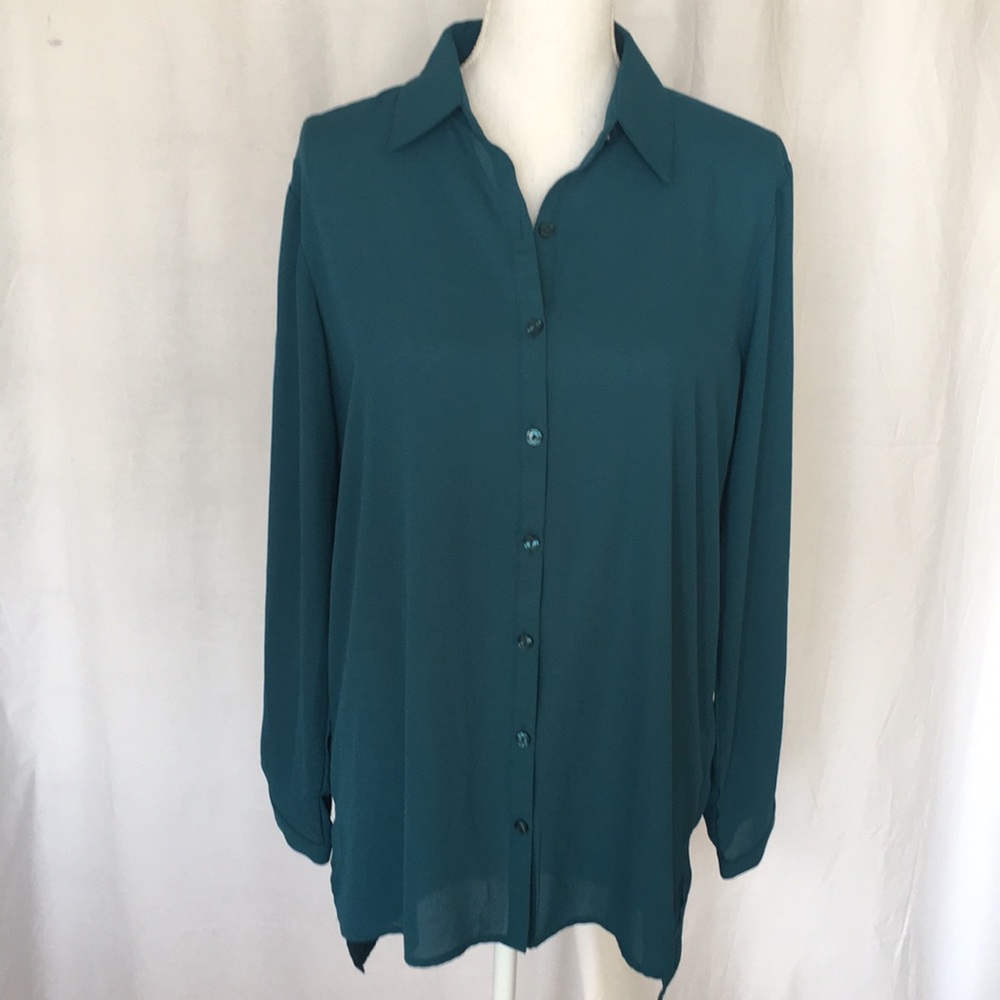 Soprano Hi Lo Blouse